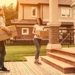 Vendre pour partir : quelle fiscalité s’applique à la vente immobilière ?